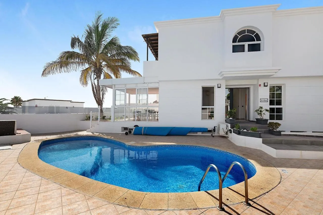 La Marina Villa Puerto del Carmen